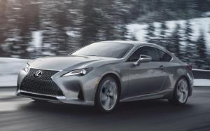 Lexus RC300 2018 года (NA)